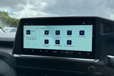 DG75CWC Volkswagen Transporter T32 Kombi Commerce Pro SWB 218 PS 65KWh Electric - Delivery Miles Thumbnail #53