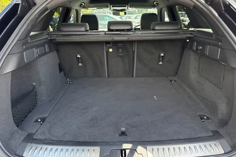 KO73XWG Land Rover Range Rover Velar 2.0 D200 Dynamic SE 5dr Thumbnail #11