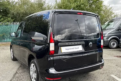 DA73CCF Volkswagen Caddy 2.0 TDI 122PS Commerce Plus Van DSG Thumbnail #8