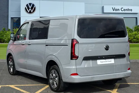 BV75OFL Volkswagen E-Transporter SWB 218PS  65kWh Electric 5 Seats Thumbnail #3