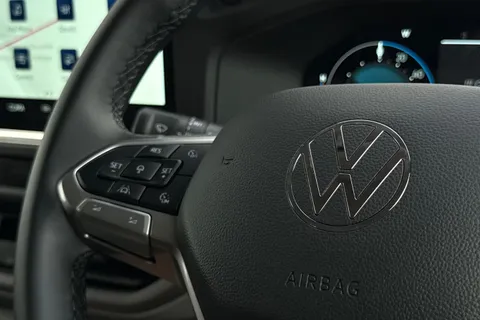 BV75OFL Volkswagen E-Transporter SWB 218PS  65kWh Electric 5 Seats Thumbnail #58