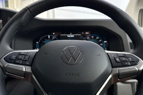 BV75OFL Volkswagen E-Transporter SWB 218PS  65kWh Electric 5 Seats Thumbnail #59