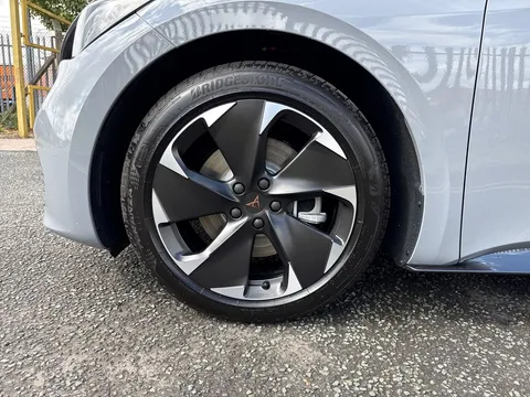 6 of 49 for CUPRA BORN 170kW e-Boost V1 59kWh 5dr Auto