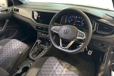  Volkswagen Taigo 1.5 TSI Black Edition DSG Euro 6 (s/s) 5dr Thumbnail #14