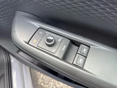 17 of 49 for CUPRA BORN 170kW e-Boost V1 59kWh 5dr Auto