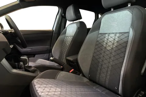  Volkswagen Taigo 1.5 TSI Black Edition DSG Euro 6 (s/s) 5dr Thumbnail #16