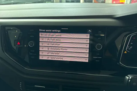  Volkswagen Taigo 1.5 TSI Black Edition DSG Euro 6 (s/s) 5dr Thumbnail #45