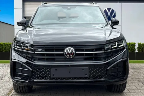  Volkswagen Touareg 3.0 TDI V6 Black Edition Tiptronic 4Motion Euro 6 (s/s) 5dr Thumbnail #6