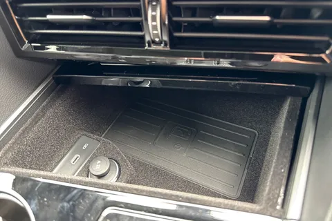  Volkswagen Touareg 3.0 TDI V6 Black Edition Tiptronic 4Motion Euro 6 (s/s) 5dr Thumbnail #51