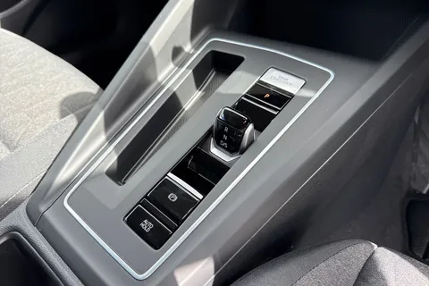  Volkswagen Golf 1.5 eTSI MHEV Match DSG Euro 6 (s/s) 5dr Thumbnail #23