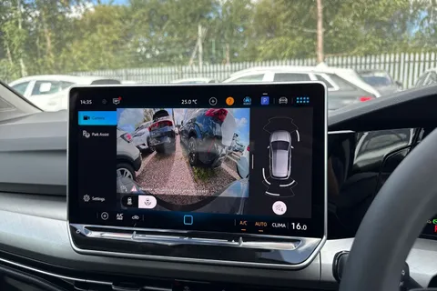  Volkswagen Golf 1.5 eTSI MHEV Match DSG Euro 6 (s/s) 5dr Thumbnail #45