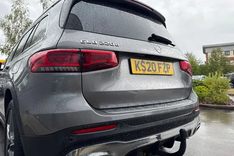 KS20FZP Mercedes-Benz Glb 2.0 GLB220d AMG Line (Premium) 8G-DCT 4MATIC Euro 6 (s/s) 5dr (5 Seat) Thumbnail #8