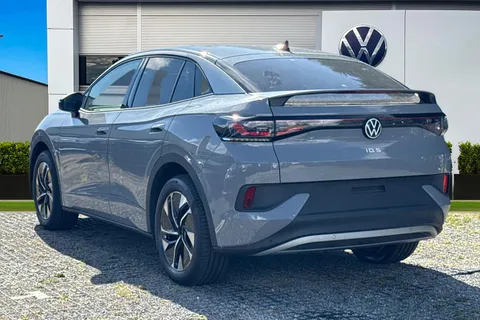 Volkswagen ID.5 Pro 77kWh Match Auto 5dr Thumbnail #3