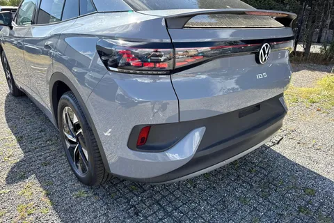 Volkswagen ID.5 Pro 77kWh Match Auto 5dr Thumbnail #8