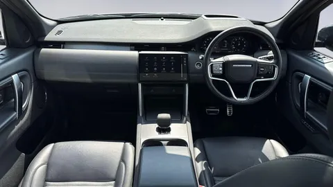 KO73NDN Land Rover Discovery Sport 1.5 P300e 12.2kWh Dynamic HSE Auto 4WD Euro 6 (s/s) 5dr Thumbnail #10