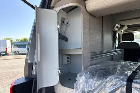 DG75CEK Volkswagen California Ocean T7 SWB 245 PS 1.5 eHybrid DSG - ArtVelours/Power Doors Thumbnail #33