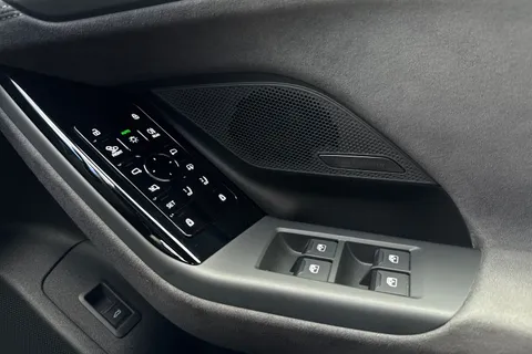 DN25OLX Audi A6 E-Tron Sportback 100kWh Performance Edition 1 Auto 5dr Thumbnail #49