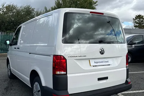 CX24NXM Volkswagen Transporter 2.0 TDI 110 Startline Van Business PK Thumbnail #8