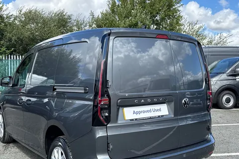 DC25VNS Volkswagen Caddy 2.0 TDI 102PS Commerce Pro Van [Tech Pack] Thumbnail #8
