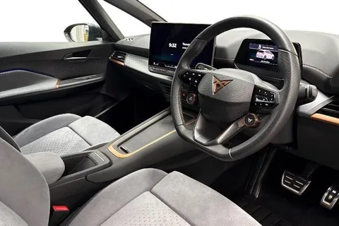 KT74VOV CUPRA Born e-Boost 77kWh V3 Auto 5dr (5 Seat) Thumbnail #7