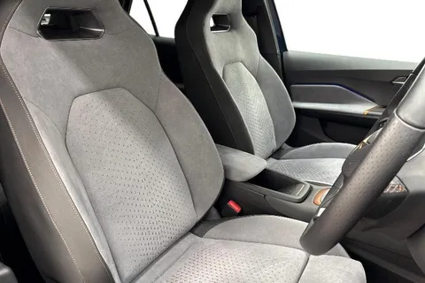 KT74VOV CUPRA Born e-Boost 77kWh V3 Auto 5dr (5 Seat) Thumbnail #9