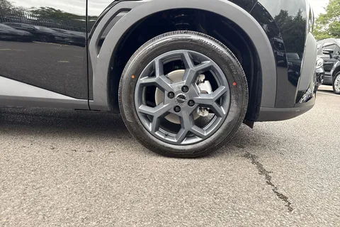 DS25TTF BYD Dolphin Surf 43.2kWh Boost Auto 5dr Thumbnail #8