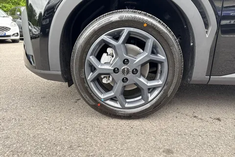 DS25TTF BYD Dolphin Surf 43.2kWh Boost Auto 5dr Thumbnail #25