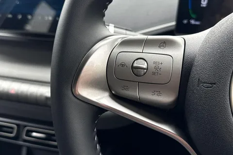 DS25TTF BYD Dolphin Surf 43.2kWh Boost Auto 5dr Thumbnail #37