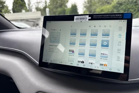 DS25TTF BYD Dolphin Surf 43.2kWh Boost Auto 5dr Thumbnail #40