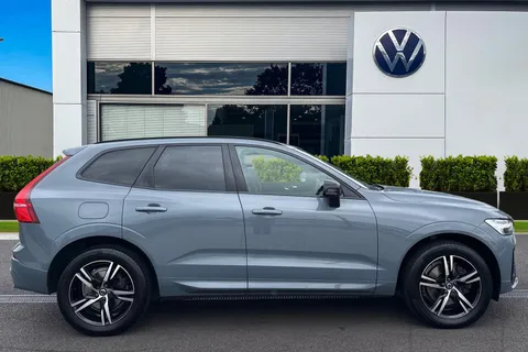 MC71OFH Volvo Xc60 2.0 B4 MHEV R-Design Auto AWD Euro 6 (s/s) 5dr Thumbnail #4