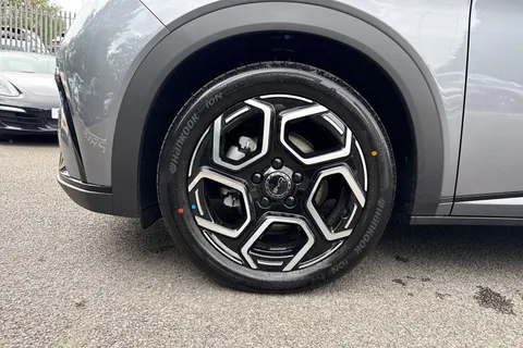 23 of 56 for BYD DOLPHIN 150kW Comfort 60.4kWh Auto