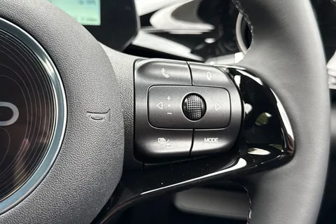 35 of 56 for BYD DOLPHIN 150kW Comfort 60.4kWh Auto