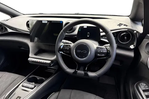  BYD Dolphin 60.48kWh Design Auto 5dr Thumbnail #13