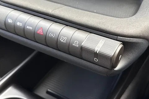  BYD Dolphin 60.48kWh Design Auto 5dr Thumbnail #20