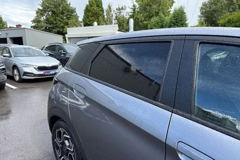  BYD Dolphin 60.48kWh Design Auto 5dr Thumbnail #28