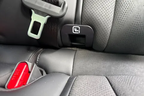  BYD Dolphin 60.48kWh Design Auto 5dr Thumbnail #34