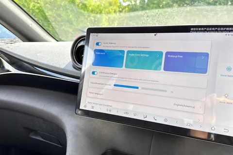  BYD Dolphin 60.48kWh Design Auto 5dr Thumbnail #44