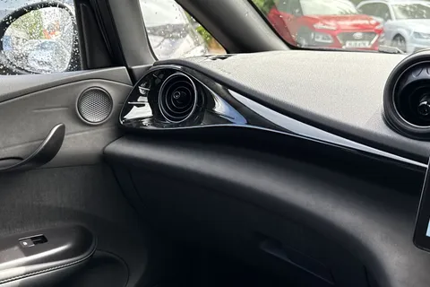  BYD Dolphin 60.48kWh Design Auto 5dr Thumbnail #56