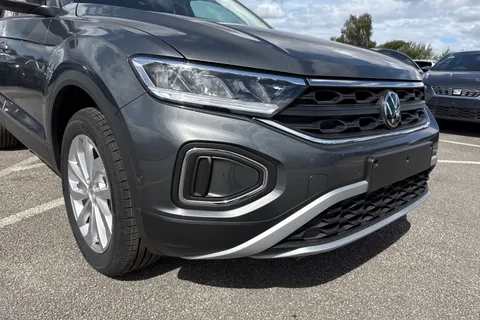 Volkswagen T-Roc 1.5 TSI Match DSG Euro 6 (s/s) 5dr Thumbnail #9