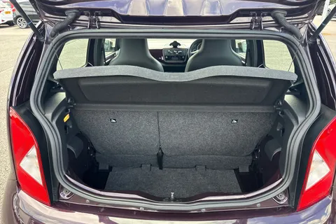 AJ17XOS SEAT Mii 1.0 12v Mii by Cosmopolitan Euro 6 5dr Thumbnail #7