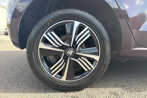 AJ17XOS SEAT Mii 1.0 12v Mii by Cosmopolitan Euro 6 5dr Thumbnail #11