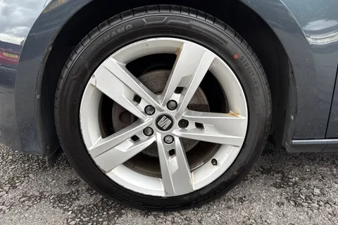 YW19KFA SEAT Leon 1.5 TSI EVO FR Euro 6 (s/s) 5dr Thumbnail #11