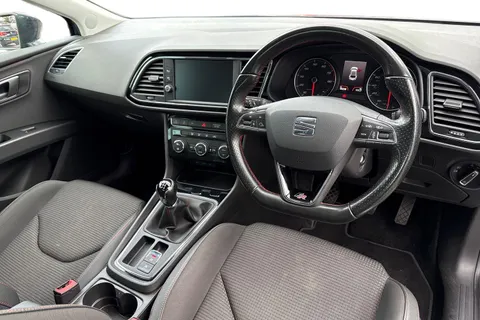 14 of 54 for SEAT Leon 1.5 TSI EVO FR Euro 6 (s/s) 5dr