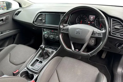 18 of 54 for SEAT Leon 1.5 TSI EVO FR Euro 6 (s/s) 5dr