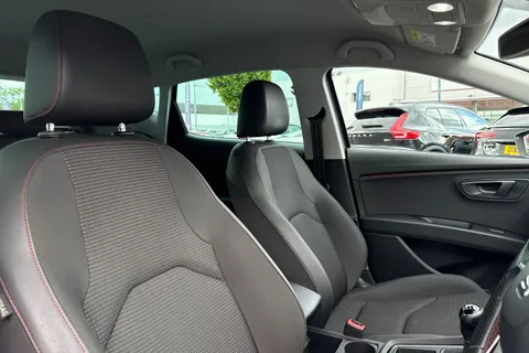 24 of 54 for SEAT Leon 1.5 TSI EVO FR Euro 6 (s/s) 5dr