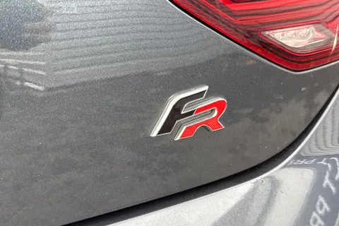 29 of 54 for SEAT Leon 1.5 TSI EVO FR Euro 6 (s/s) 5dr