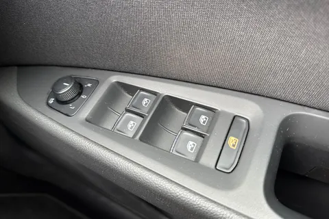 35 of 54 for SEAT Leon 1.5 TSI EVO FR Euro 6 (s/s) 5dr