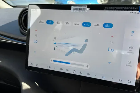 18 of 56 for BYD DOLPHIN 150kW Design 60.4kWh 5dr Auto