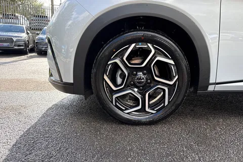 23 of 56 for BYD DOLPHIN 150kW Design 60.4kWh 5dr Auto