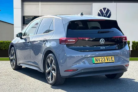 NV23VLE Volkswagen ID.3 Pro (58kWh) Auto Launch Edition 2  | Panoramic Glass Roof | Rear View Camer Thumbnail #3